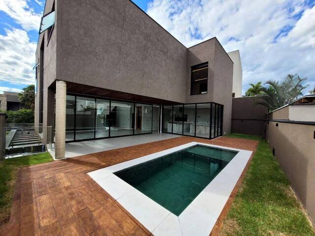 #CA 2002 - Casa em condomínio para Venda em Santana de Parnaíba - SP - 2