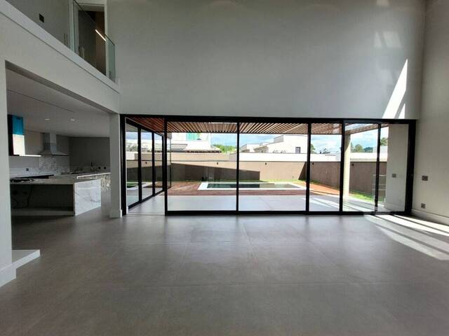 #CA 2002 - Casa em condomínio para Venda em Santana de Parnaíba - SP - 3